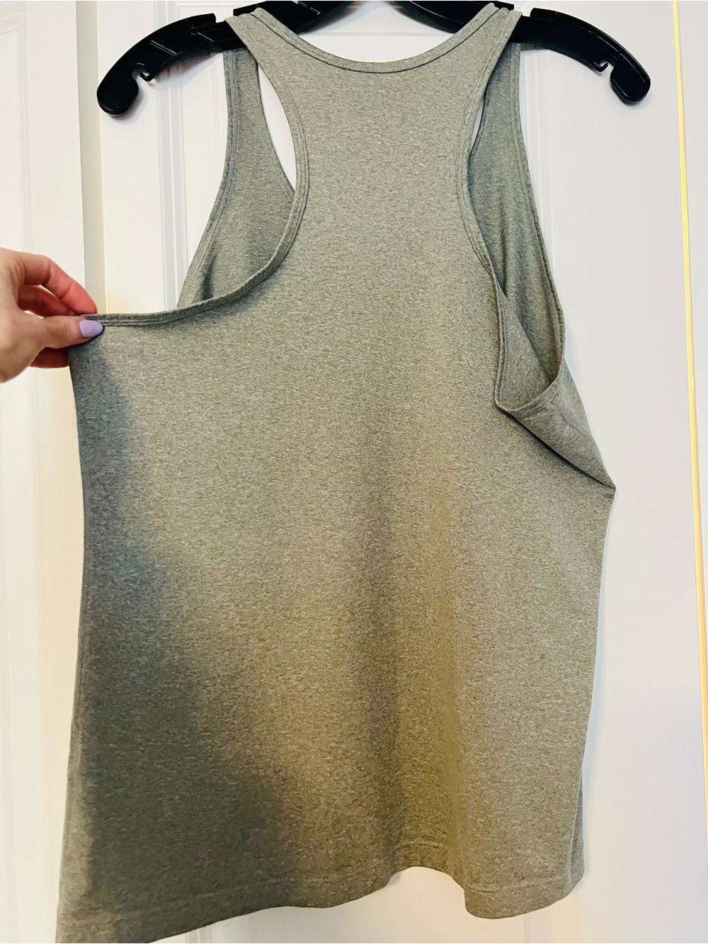 Nike Women’s Dri-FIT Heather Gray Racerback Tank Top, Size XL - Picture 7 of 7